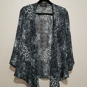 Stratus by Lohemault  top